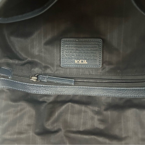 TUMI Unisex Blue Leather Crossbody Messenger Bag Medium Size - Picture 4 of 6